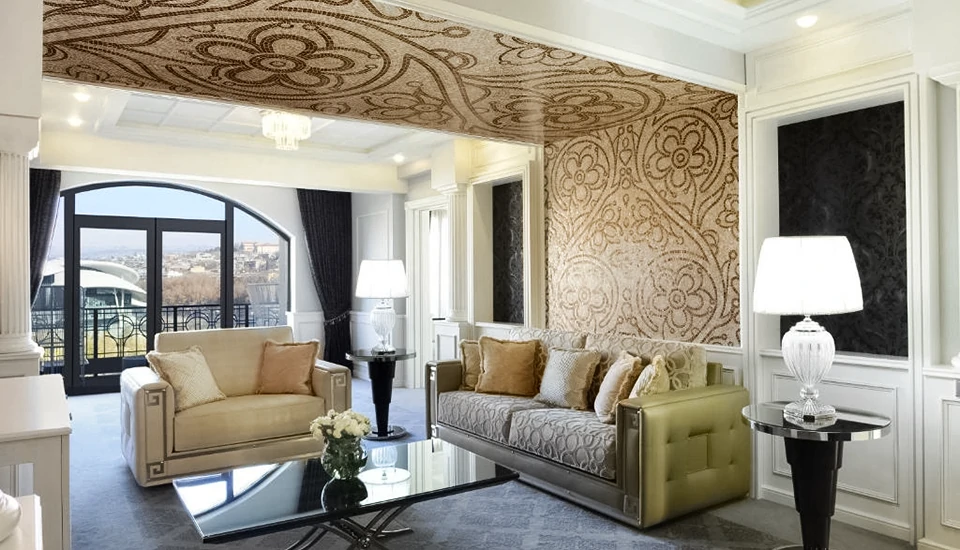 هتل آمباسادوری تفلیس